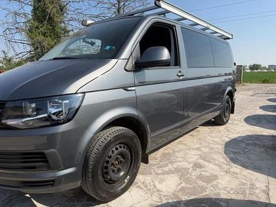 Usata VW Transporter 84 CV (61 kW) 2017 Grigio Furgone