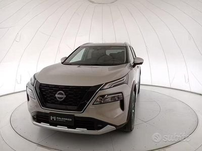 Usata Nissan X-Trail Tekna 204 CV (150 kW) 2024 Grigio SUV