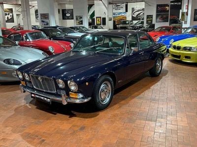 Usata Jaguar XJ6 245 CV (180 kW) 1969 Blu Berlina