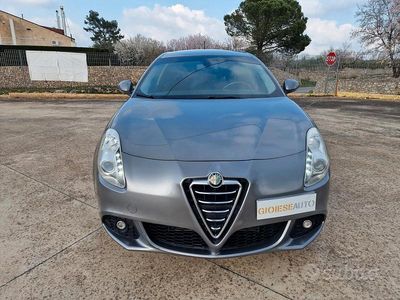 Usata Alfa Romeo Giulietta Progression 105 CV (77 kW) 2012 Grigio Utilitaria
