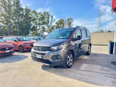 Usata Peugeot Rifter GT-line 131 CV (96 kW) 2020 Gray Monovolume