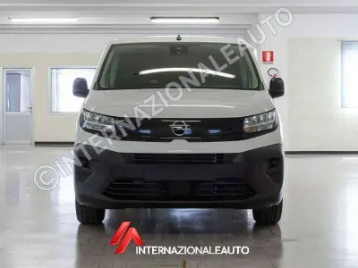 Nuova Opel Combo 131 CV (96 kW) 2025 Bianco Monovolume