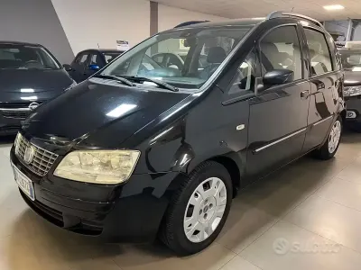 Usata Fiat Idea 77 CV (56 kW) 2009 Nero Monovolume