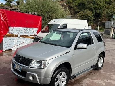 Usata Suzuki Grand Vitara 130 CV (95 kW) 2009 Grigio SUV