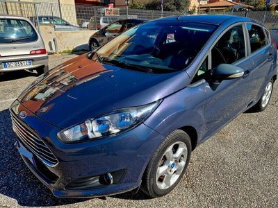 usata Ford Fiesta 1.2 60CV 5 porte NEOPATENTATI OK