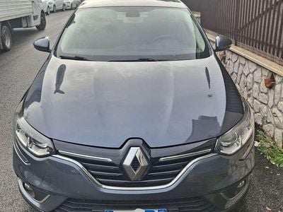 Usata Renault Mégane IV Zen 90 CV (66 kW) 2018 Grigio Berlina