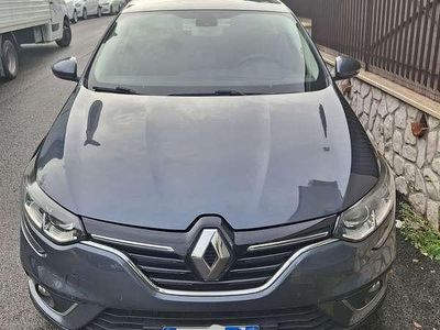 Usata Renault Mégane IV Zen 90 CV (66 kW) 2018 Grigio Berlina