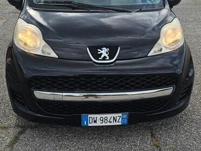 Usata Peugeot 107 68 CV (50 kW) 2009 Nero Utilitaria