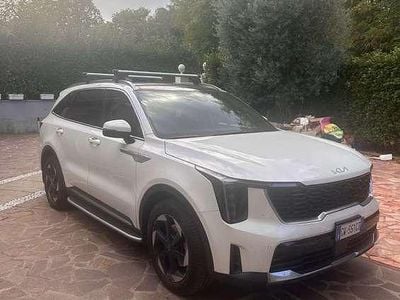 Usata Kia Sorento Style 160 CV (117 kW) 2024 Bianco SUV