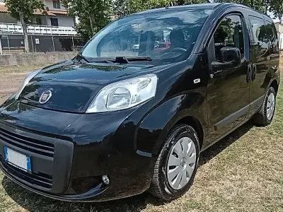 Usata Fiat Qubo Dynamic 75 CV (55 kW) 2015 Nero Monovolume