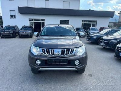 Usata Mitsubishi L200 Intense 181 CV (133 kW) 2016 Grigio Pick-up
