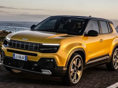 Nuova Jeep Avenger Altitude 101 CV (74 kW) 2026 Volcano SUV