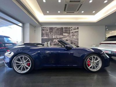 Usata Porsche 911 Carrera S Cabriolet 450 CV (330 kW) 2020 Blu/azzurro Cabrio