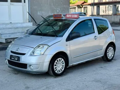 Usata Citroën C2 68 CV (50 kW) 2004 Argento Utilitaria