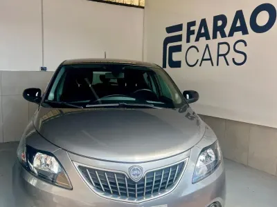 Usata Lancia Ypsilon Gold 69 CV (50 kW) 2023 Grigio Utilitaria