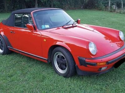 Usata Porsche 911 Carrera Cabriolet 231 CV (169 kW) 1986 Rosso Cabrio