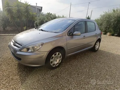 Usata Peugeot 307 110 CV (80 kW) 2004 Grigio Berlina