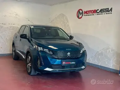 Usata Peugeot 3008 Allure 131 CV (96 kW) 2022 Bluazzurro SUV