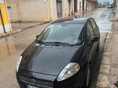 Usata Fiat Grande Punto 75 CV (55 kW) 2007 Nero Utilitaria