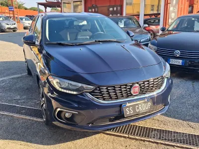 Usata Fiat Tipo Lounge 120 CV (88 kW) 2020 Bluazzurro Berlina