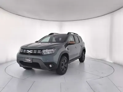 Usata Dacia Duster Extreme 116 CV (85 kW) 2023 Verde oxide SUV