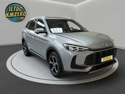 Nuova MG ZS Comfort 116 CV (85 kW) 2026 Verde metallizzato SUV