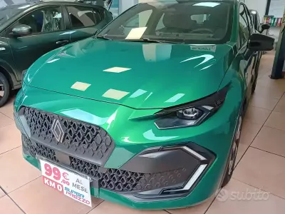 Nuova Renault Clio V 116 CV (85 kW) 2026 Verde Berlina