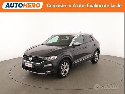 Usata VW T-Roc Style 115 CV (84 kW) 2018 Grigio SUV