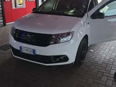 Usata Dacia Logan MCV Essentiel 90 CV (66 kW) 2019 Station wagon