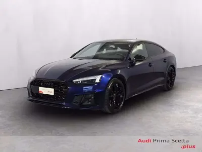 Usata Audi A5 Sportback S-Line 204 CV (150 kW) 2024 Blu navarra metallizzato Utilitaria