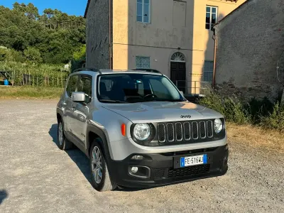 Usata Jeep Renegade Longitude 120 CV (88 kW) 2016 Grigio SUV