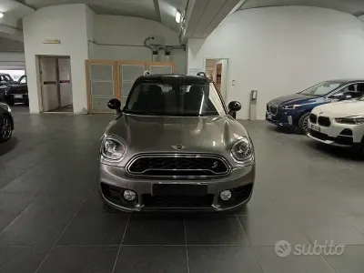 Usata Mini Cooper SD Countryman 190 CV (139 kW) 2018 Argento SUV