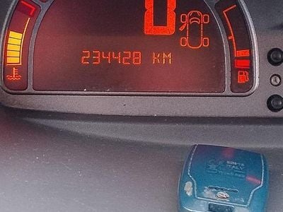 Grigio Usata 2009 Renault Modus Monovolume | 1250 €