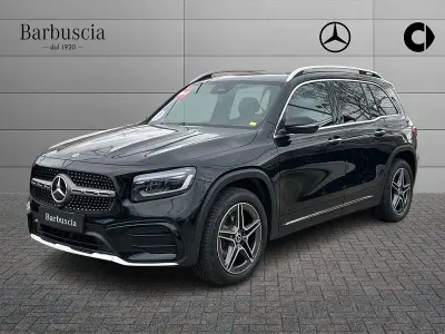 Nuevo Mercedes GLB200 150 CV (110 kW) 2026 Negro SUV