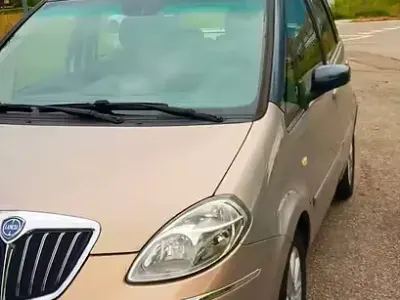 Usata Lancia Musa 95 CV (69 kW) 2008 Monovolume