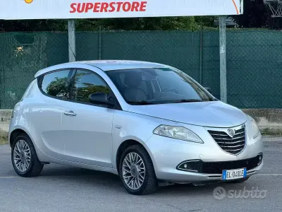 Usata Lancia Ypsilon S 95 CV (69 kW) 2012 Grigio Utilitaria