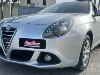 Occasion Alfa Romeo Giulietta Distinctive 120 PK (88 kW) 2014 Grijs Hatchback