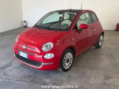 Begagnad Fiat 500 Lounge 69 HK (50 kW) 2016 Röd Sedan