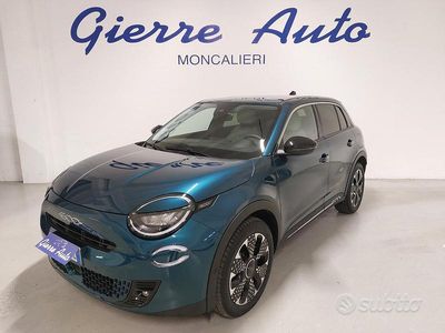 Gebraucht Fiat 600 101 PS (74 kW) 2025 Grün SUV