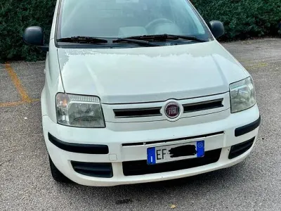 Usata Fiat Panda 75 CV (55 kW) 2010 Bianco Utilitaria