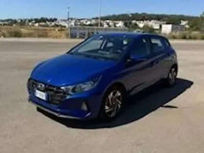 Usata Hyundai i20 83 CV (61 kW) 2021 Blu/azzurro Utilitaria