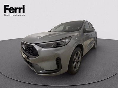 Usata Ford Kuga ST-Line 184 CV (135 kW) 2024 Solar silver SUV