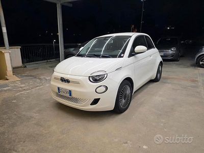 Usata Fiat 500e Icon 86 kW (118 CV) 2021 Bianco Berlina
