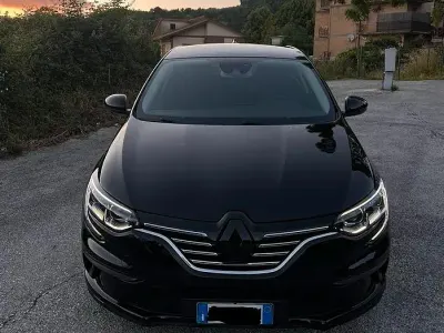 Usata Renault Mégane GT Line GT-Line 110 CV (80 kW) 2016 Nero Berlina