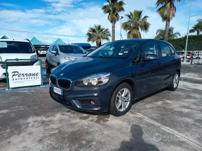 Usata BMW 216 Active Tourer Advantage 116 CV (85 kW) 2017 Grigio Monovolume