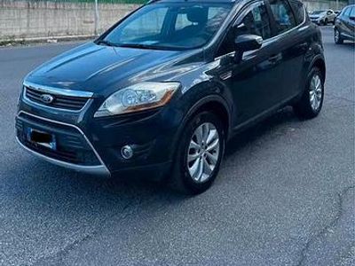 Usata Ford Kuga 163 CV (119 kW) 2010 Grigio SUV