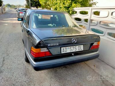 usata Mercedes E200 1992