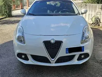 Usata Alfa Romeo Giulietta 105 CV (77 kW) 2013 Utilitaria