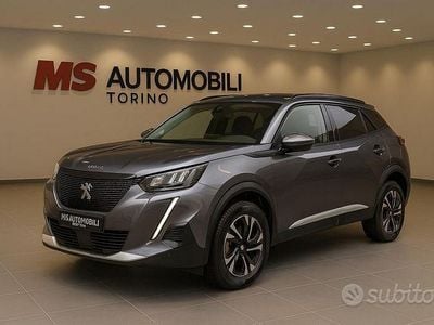 Usata Peugeot 2008 Allure 101 CV (74 kW) 2021 Grigio SUV
