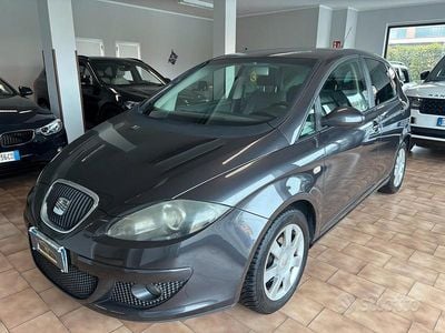 Usata Seat Altea Stylance 102 CV (75 kW) 2007 Grigio Monovolume